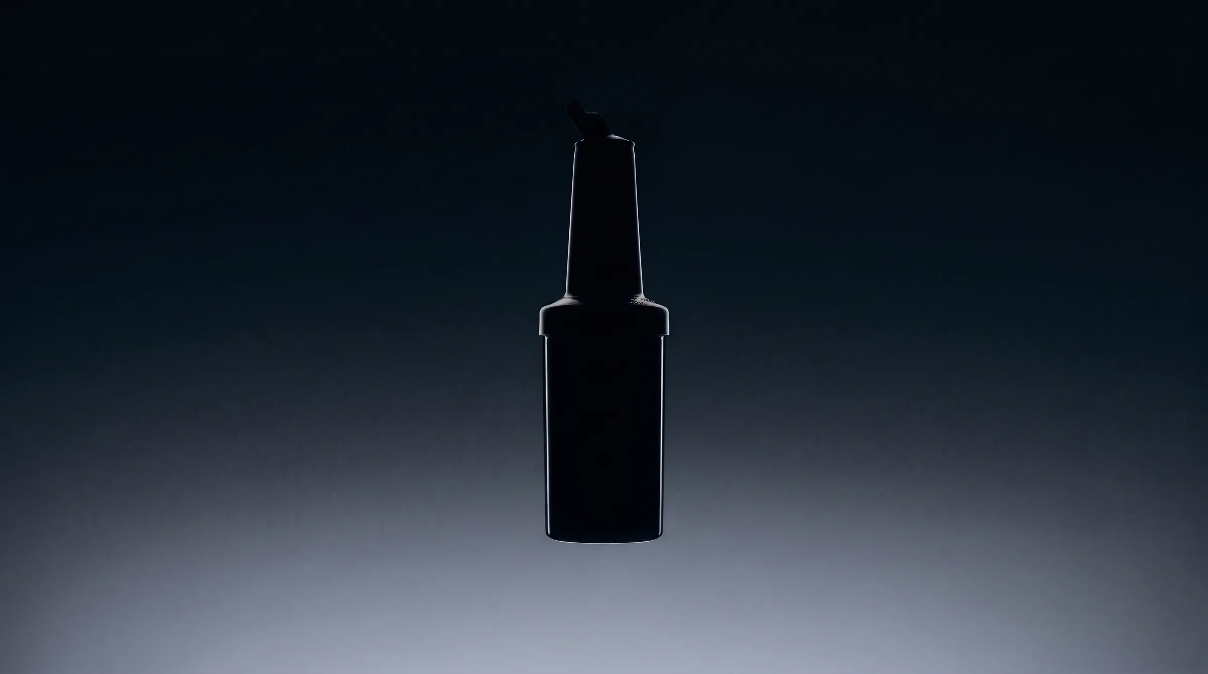 Botella AURA de 1,5 litros, negro opaco con dosificador